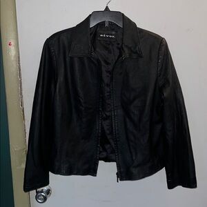 REVUE Black Leather Jacket 👓
